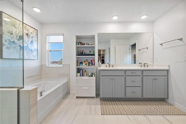 2985 AMBERSWEET PLACE, Clermont, FL 34711