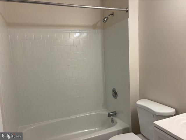 7910 DELLA ROSA CT, Pasadena, MD 21122