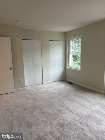 7910 DELLA ROSA CT, Pasadena, MD 21122