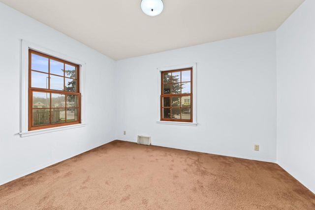 N85W16159 Appleton AVENUE, Menomonee Falls, WI 53051