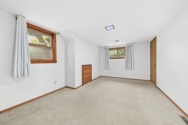 N85W16159 Appleton AVENUE, Menomonee Falls, WI 53051