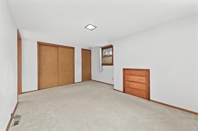 N85W16159 Appleton AVENUE, Menomonee Falls, WI 53051