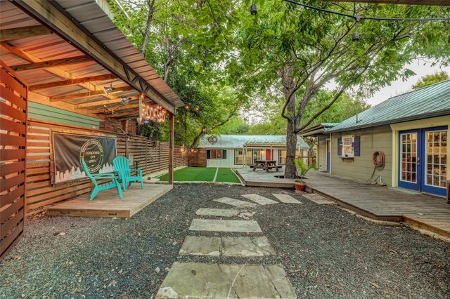 610 Terrell Hill DR B, Austin, TX 78704