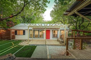 610 Terrell Hill DR B, Austin, TX 78704