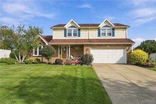 5580 Country Club Lane, Hamburg, NY 14075