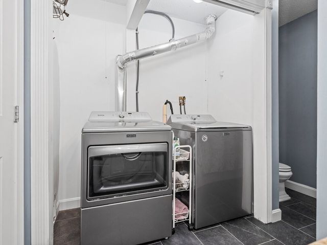 66 Pleasant St 6, Oxford, MA 01537