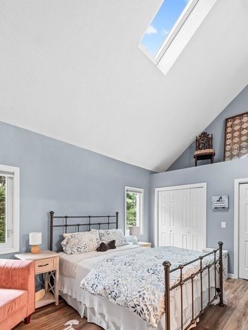 66 Pleasant St 6, Oxford, MA 01537