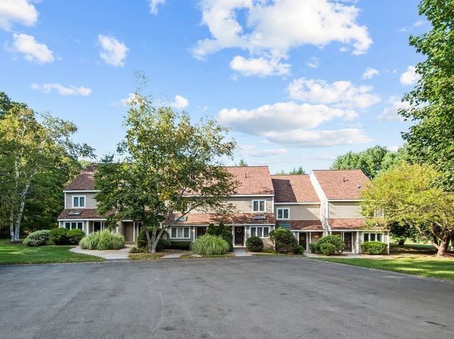 66 Pleasant St 6, Oxford, MA 01537