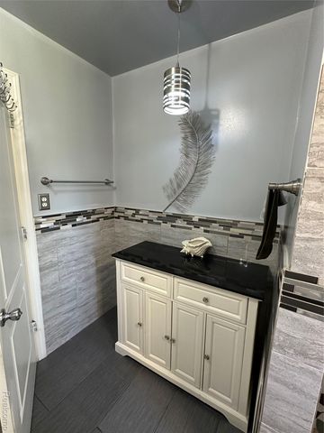 32302 Ryan Road, Warren, MI 48092