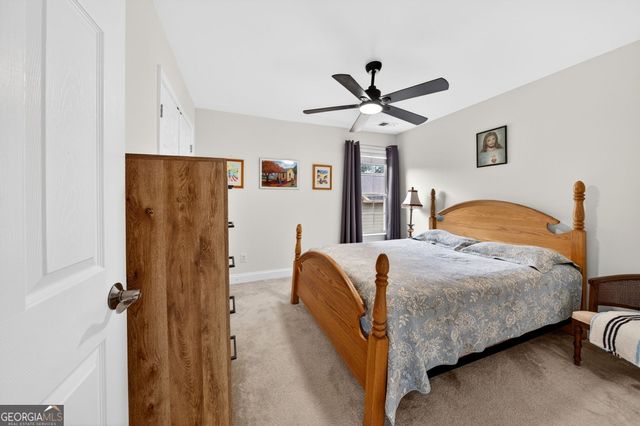 1020 Amber Waves Avenue, Hoschton, GA 30548