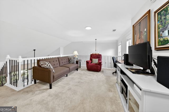 1020 Amber Waves Avenue, Hoschton, GA 30548