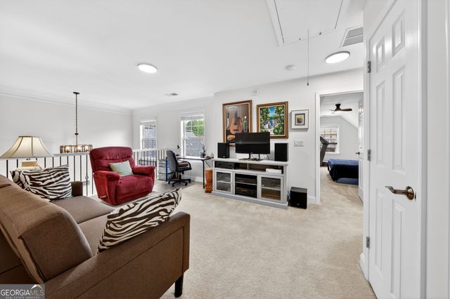 1020 Amber Waves Avenue, Hoschton, GA 30548