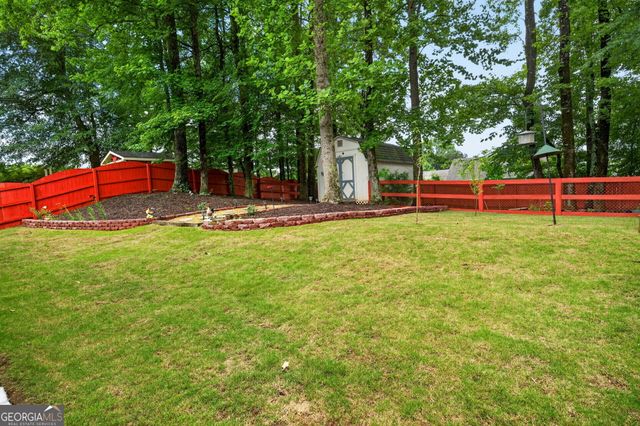 1020 Amber Waves Avenue, Hoschton, GA 30548