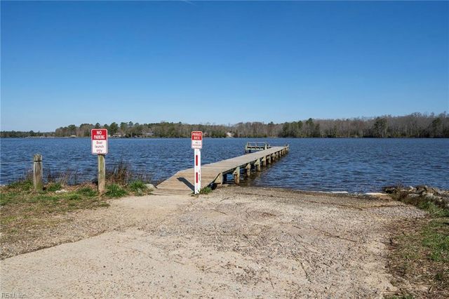 6206 Cypress TRL, Gloucester, VA 23061