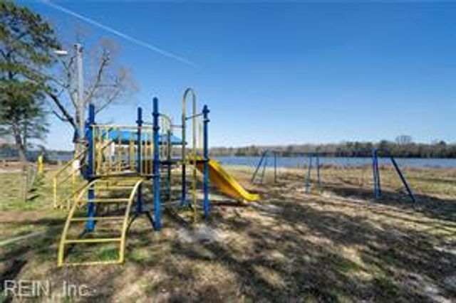 6206 Cypress TRL, Gloucester, VA 23061