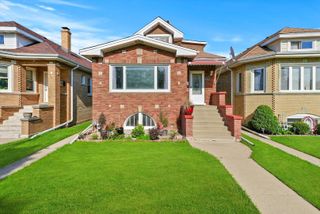 3133 N 77th Court, Elmwood Park, IL 60707