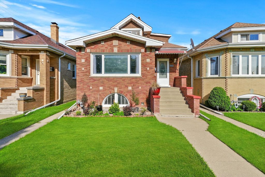Image 1 of property listing at 3133 N 77th Court, Elmwood Park, IL 60707