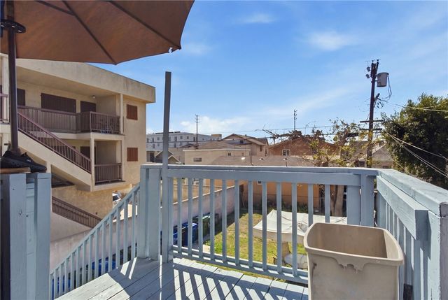 146 W Vernon, Los Angeles, CA 90037