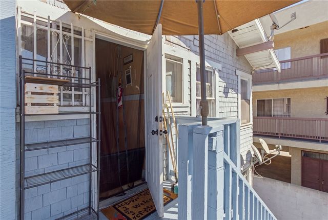 146 W Vernon, Los Angeles, CA 90037
