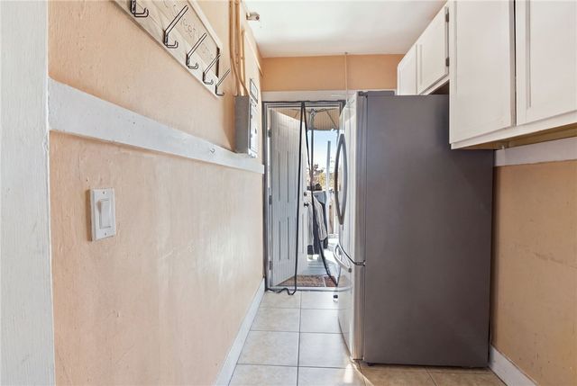 146 W Vernon, Los Angeles, CA 90037
