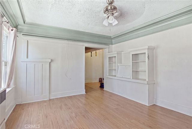 146 W Vernon, Los Angeles, CA 90037