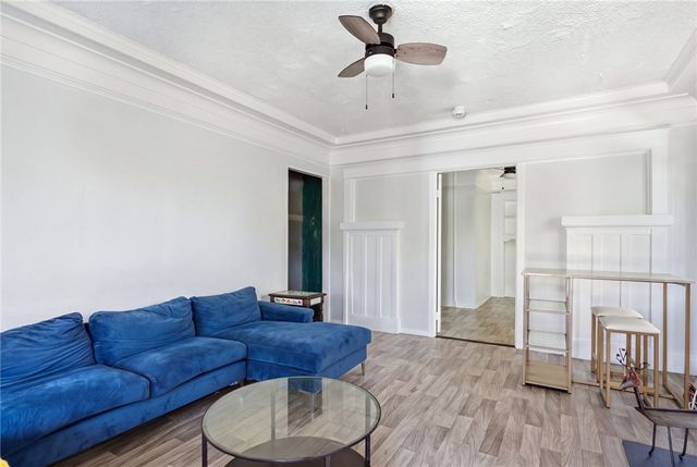 146 W Vernon, Los Angeles, CA 90037