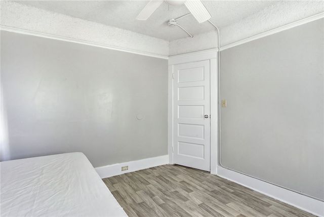 146 W Vernon, Los Angeles, CA 90037