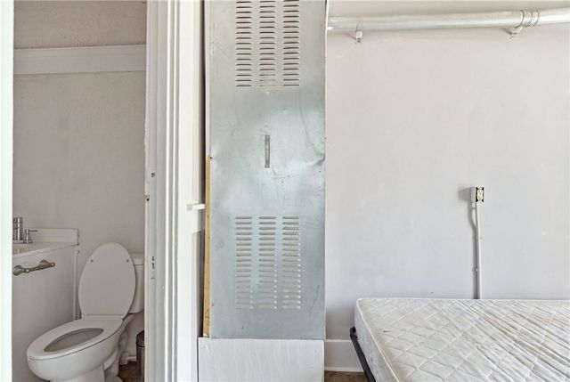 146 W Vernon, Los Angeles, CA 90037