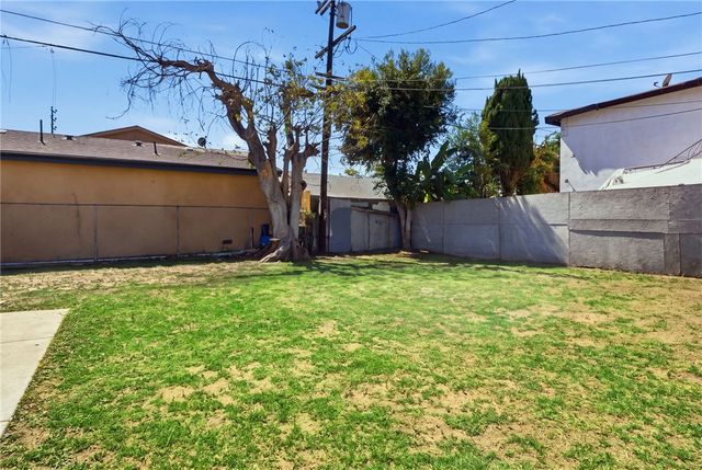 146 W Vernon, Los Angeles, CA 90037