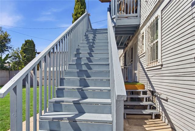 146 W Vernon, Los Angeles, CA 90037
