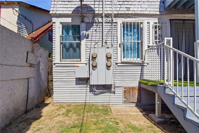 146 W Vernon, Los Angeles, CA 90037