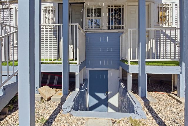 146 W Vernon, Los Angeles, CA 90037