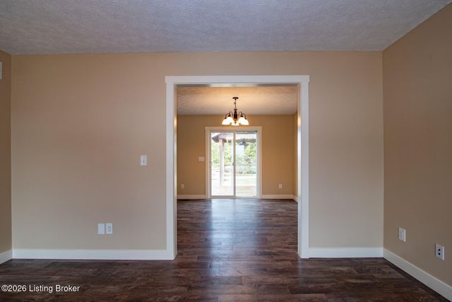 99 Fletcher Ct, Rineyville, KY 40162