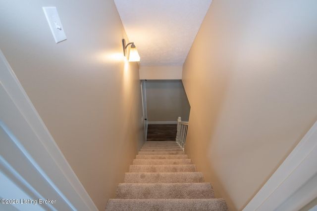 99 Fletcher Ct, Rineyville, KY 40162