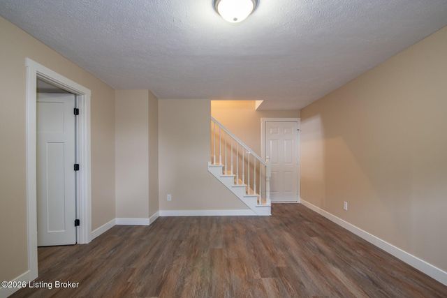 99 Fletcher Ct, Rineyville, KY 40162