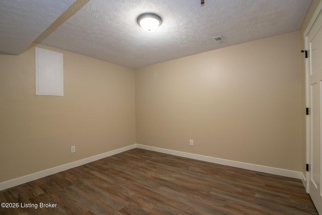 99 Fletcher Ct, Rineyville, KY 40162