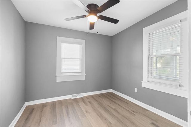 2510 ESSEX Street, Kansas City, KS 66103