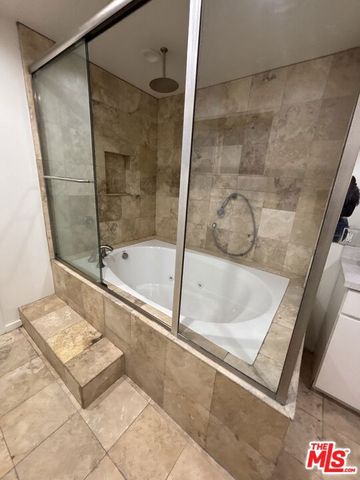 15147 Otsego Street, Sherman Oaks, CA 91403