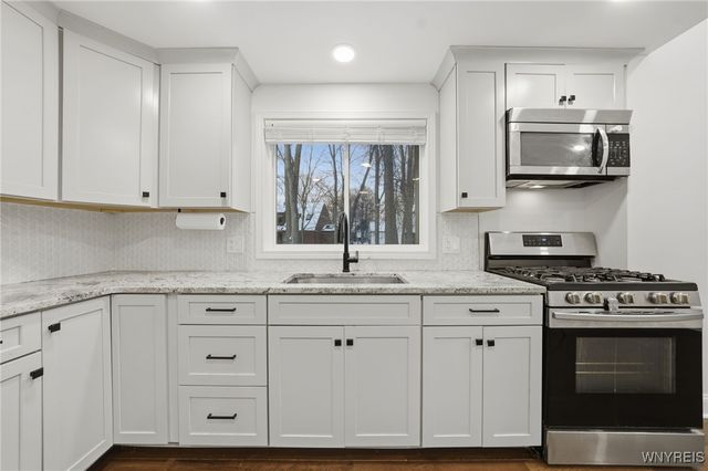 858 Klein Road, Amherst, NY 14221