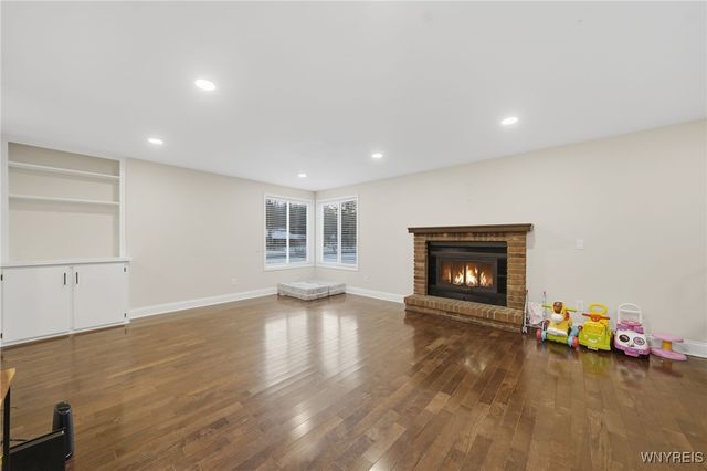 858 Klein Road, Amherst, NY 14221