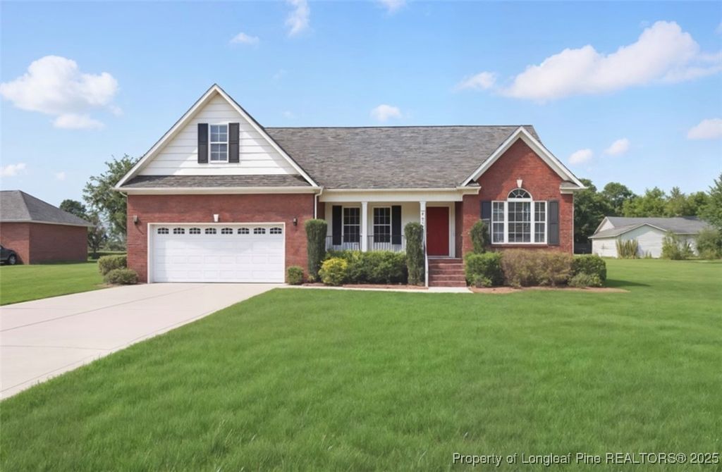 708 BROOKFIELD Road, Pembroke, NC 28372