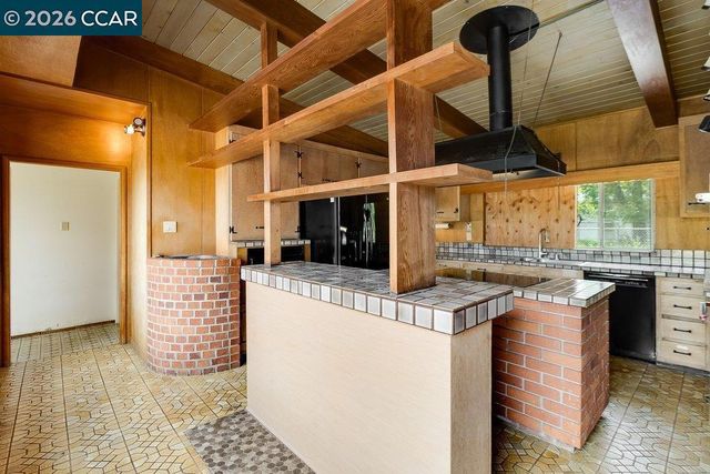 4130 Beryl Dr, Concord, CA 94518