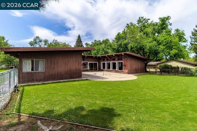 4130 Beryl Dr, Concord, CA 94518