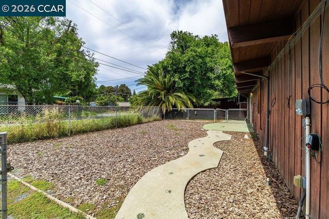 4130 Beryl Dr, Concord, CA 94518