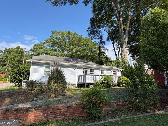 102 Johnson Street, Hogansville, GA 30230
