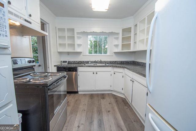 102 Johnson Street, Hogansville, GA 30230