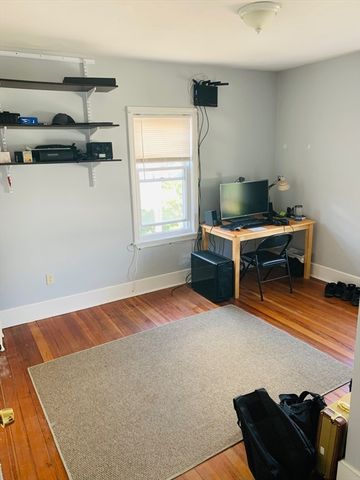 48 Cypress St 2, Watertown, MA 02472