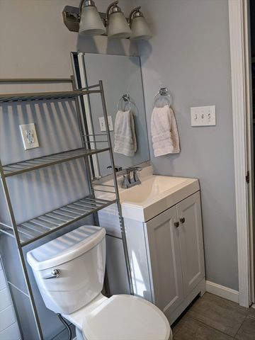 48 Cypress St 2, Watertown, MA 02472