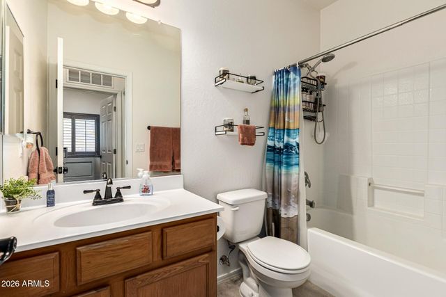 900 W BROADWAY Avenue 62, Apache Junction, AZ 85120