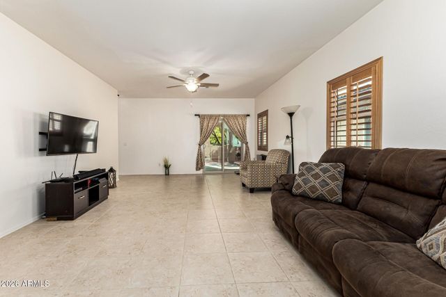 900 W BROADWAY Avenue 62, Apache Junction, AZ 85120